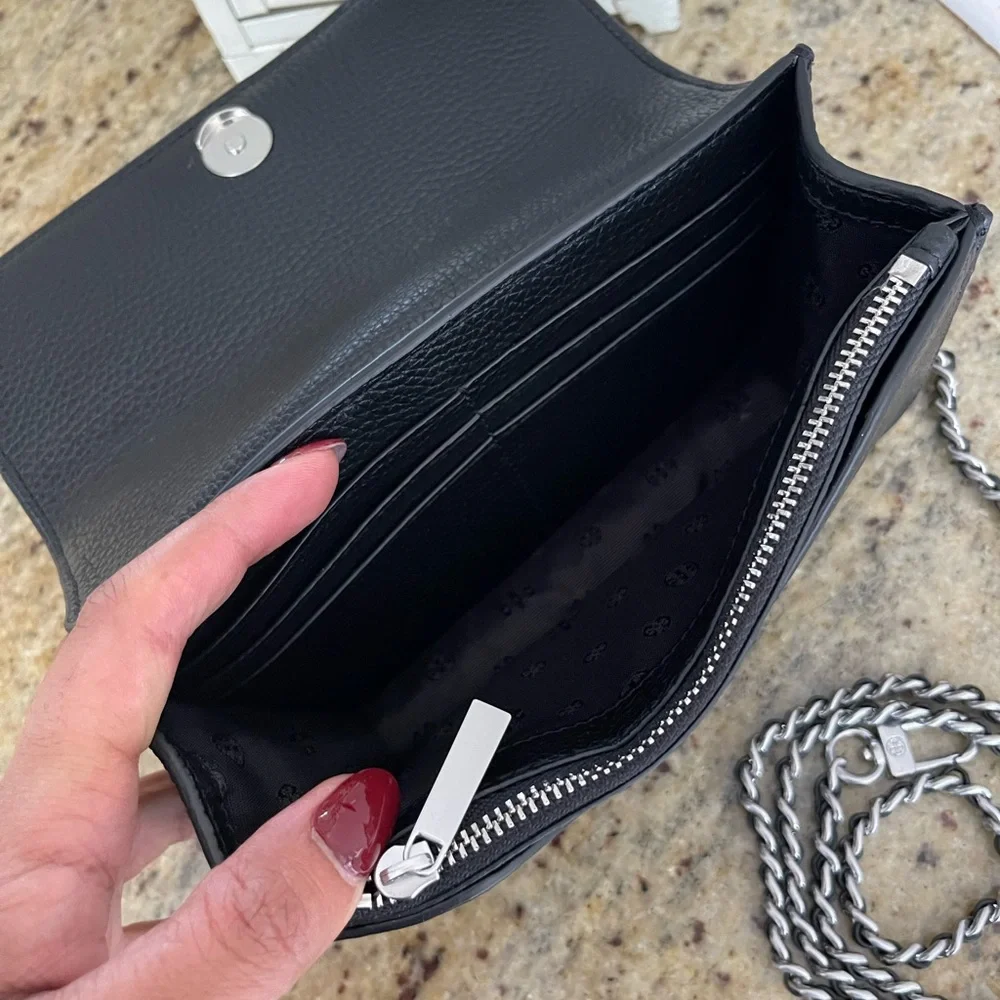 New Tory Burch 🖤 Britten top handle crossbody - Picture 4 of 7